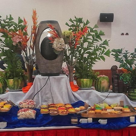 L'Amitie Hotel NʼDjamena 外观 照片
