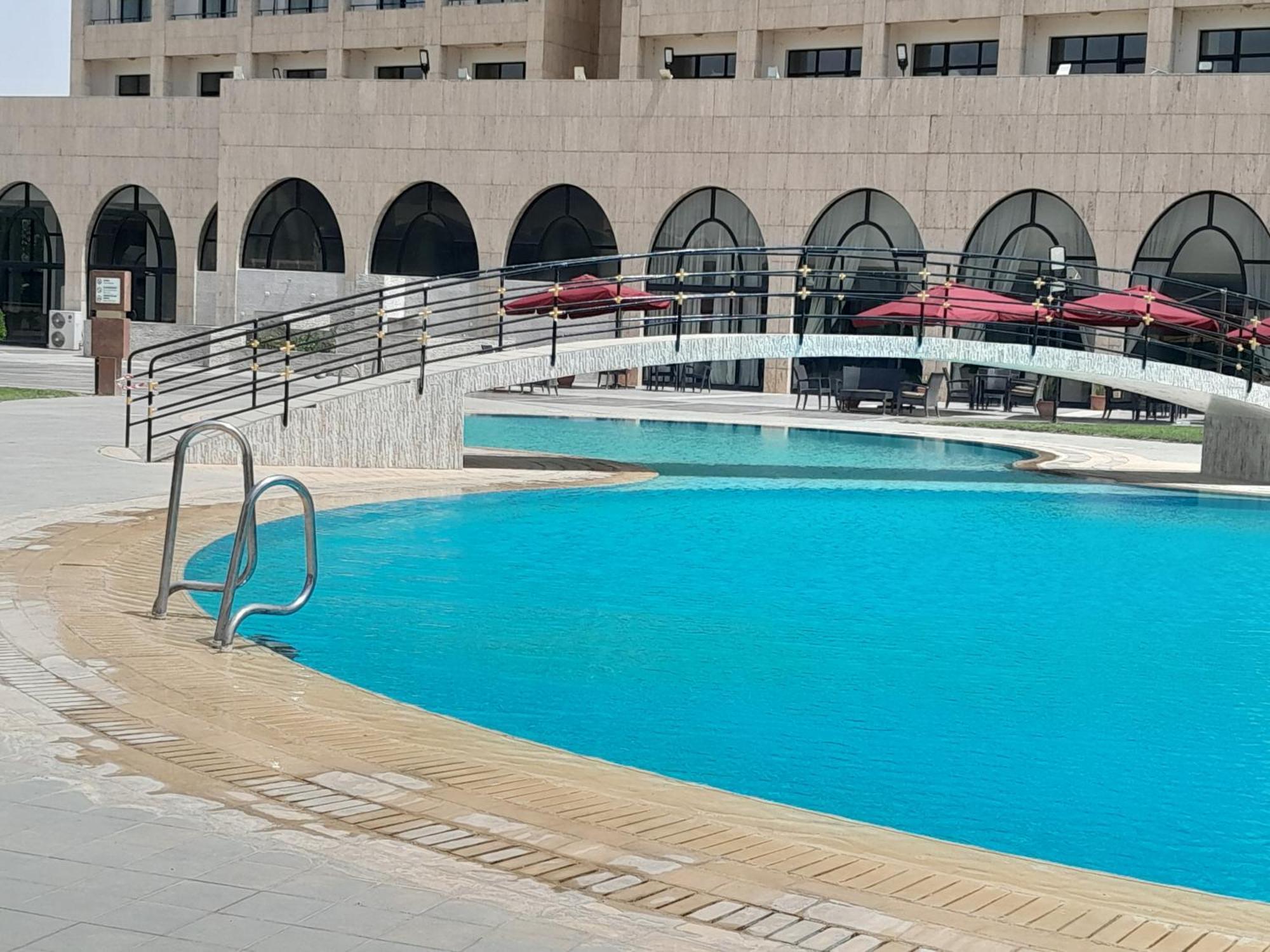 L'Amitie Hotel NʼDjamena 外观 照片