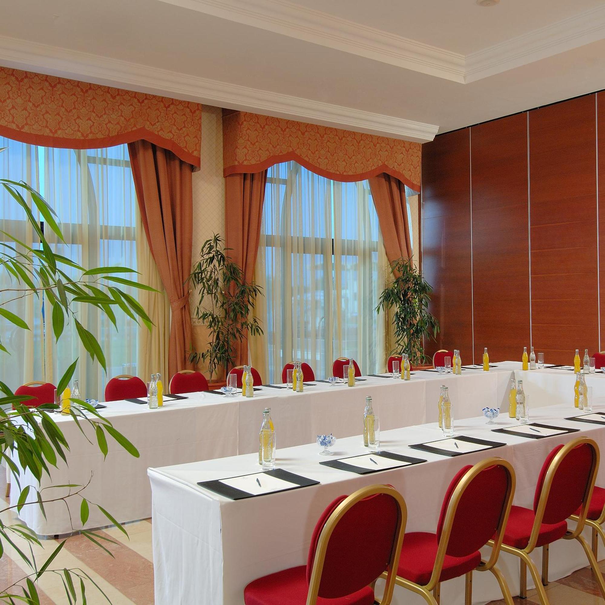 L'Amitie Hotel NʼDjamena 外观 照片